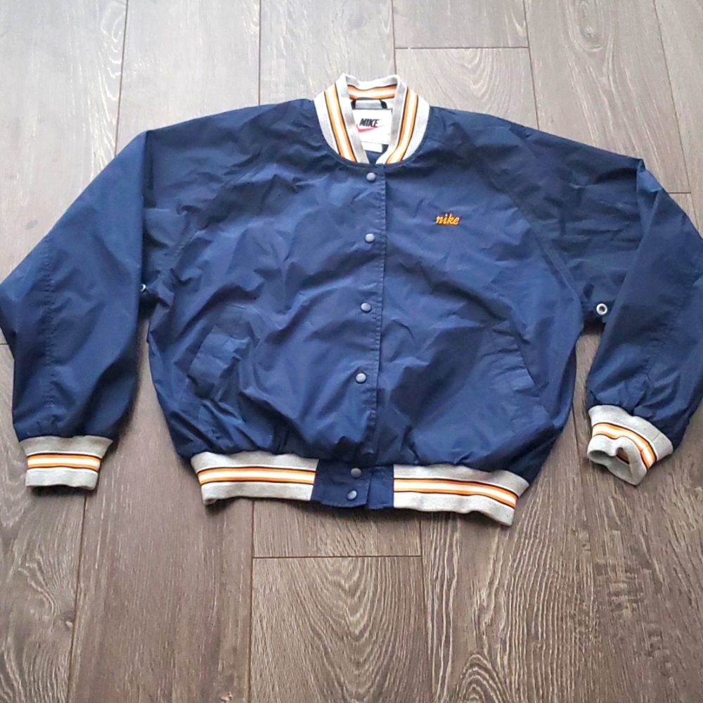 💙🧡 Nike Varsity Jacket - Large - Lightweight